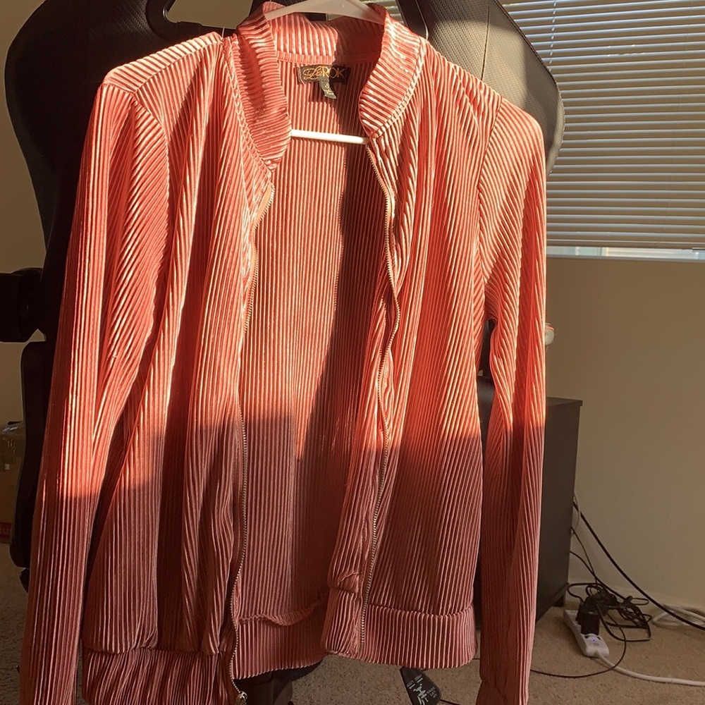 LaRok jacket - Picture 2 of 7